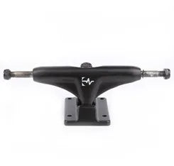 スケートボードトラック