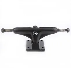 スケートボードトラック